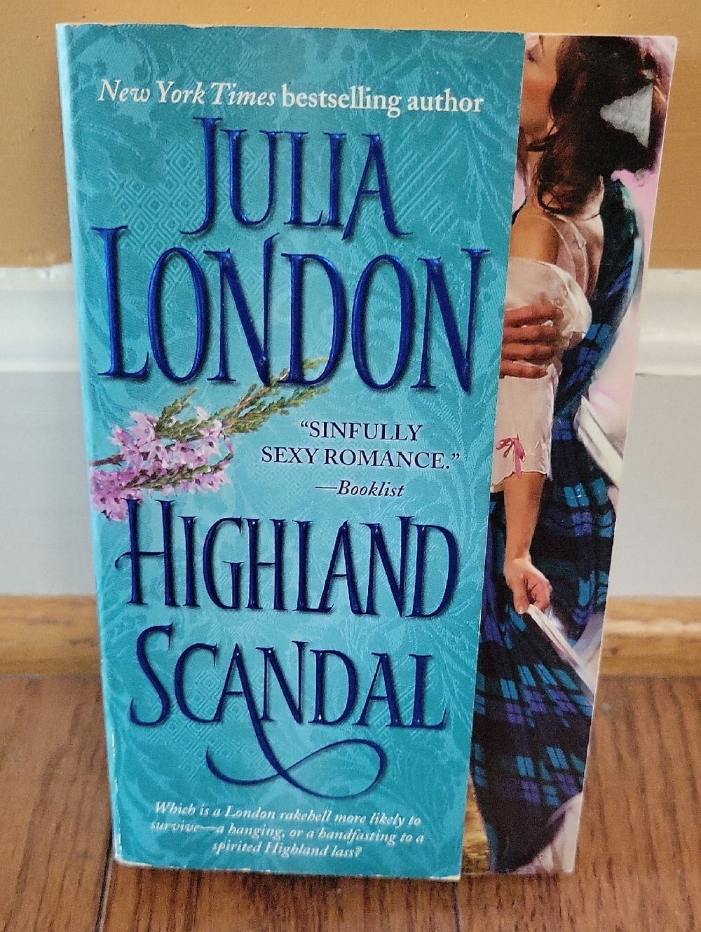 Highland Scandal by Julia London Paperback